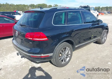 2016 Volkswagen Touareg Vr6 Lux z USA, uszkodzony, nr VIN WVGEF9BP5GD011156